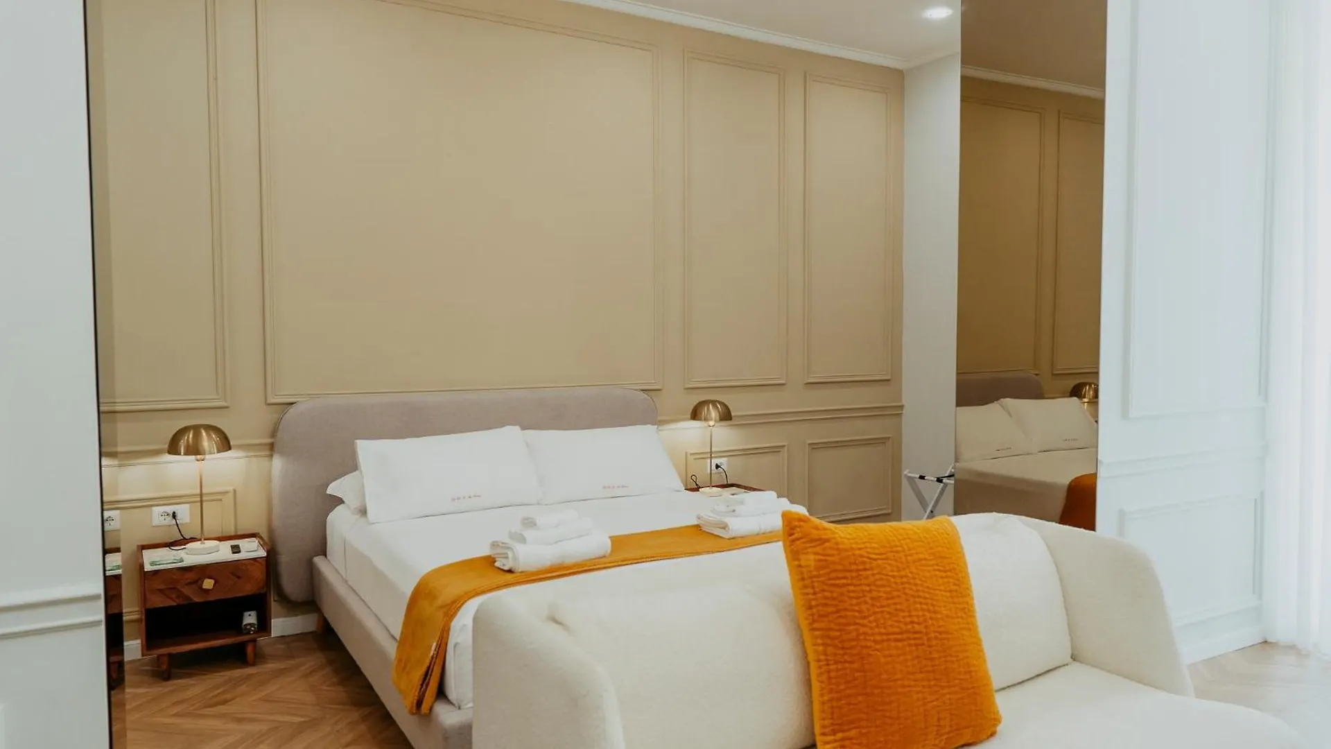 La Cle De La Maison 那不勒斯 0*,  意大利